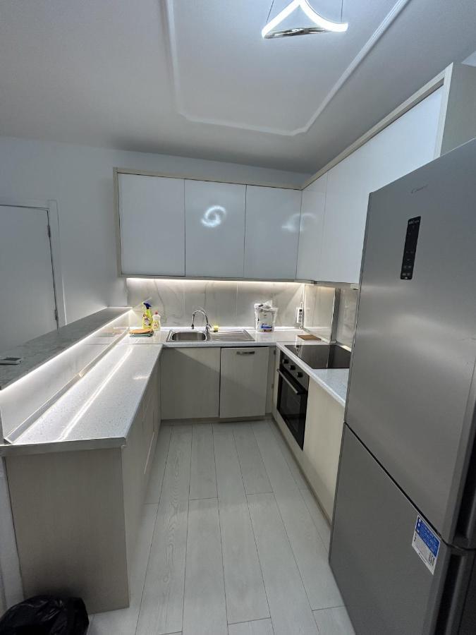 Center, Selvia White Apartament